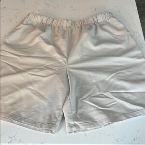 Bonworth Women's Cream Shorts L